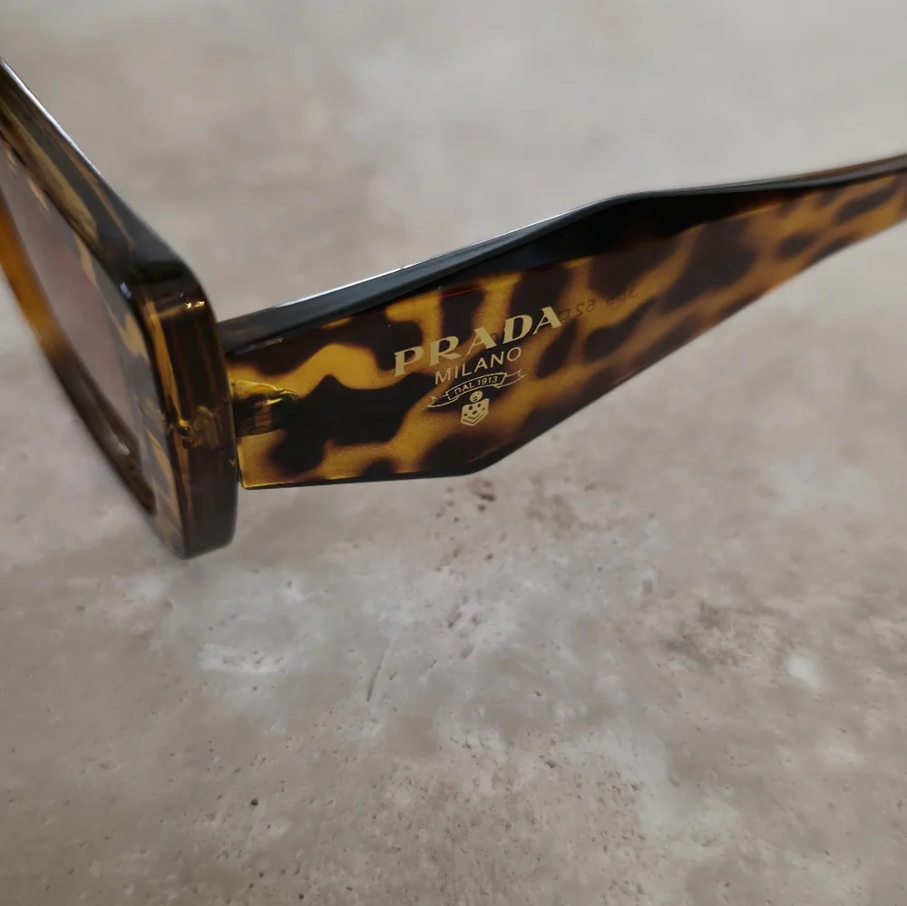 Prada leopard print‎ PR 17WS Sunglasses